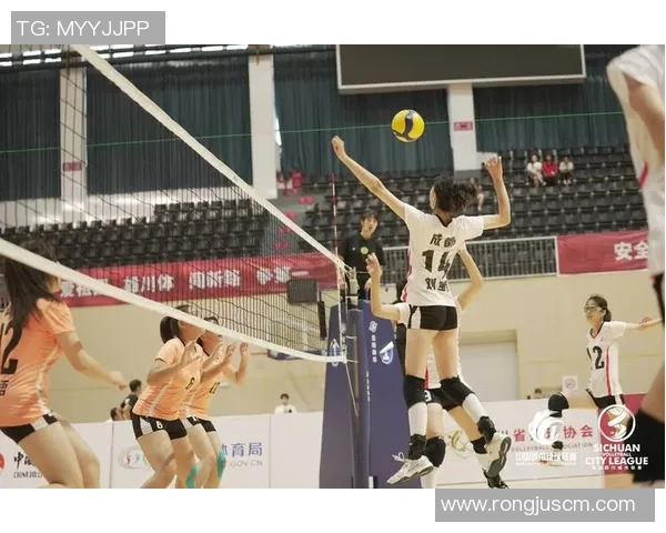 成都排球队以98分领跑联赛积分榜展现强劲实力