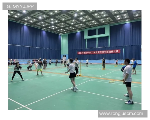 羽毛球专题:聚焦上海羽毛球队的团队协作 羽毛球专题:聚焦上海羽毛球队的团队协作