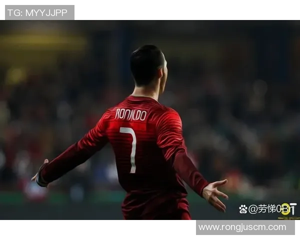 外号砖石的足球明星如何在绿茵场上闪耀光芒与荣耀