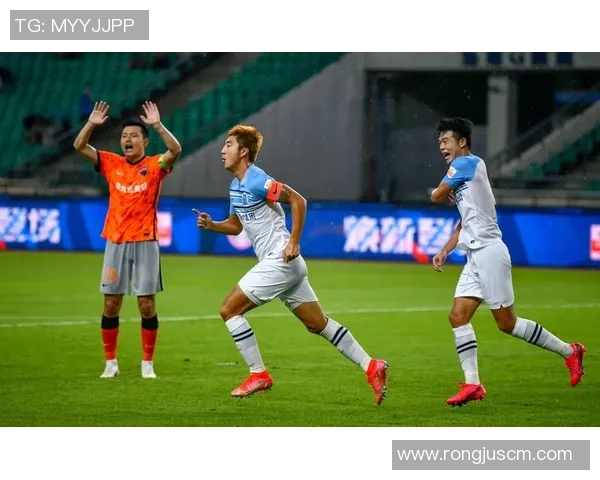 广州与杭州足球队的较量赛后分析及经验总结 广州与杭州足球队的较量赛后分析及经验总结